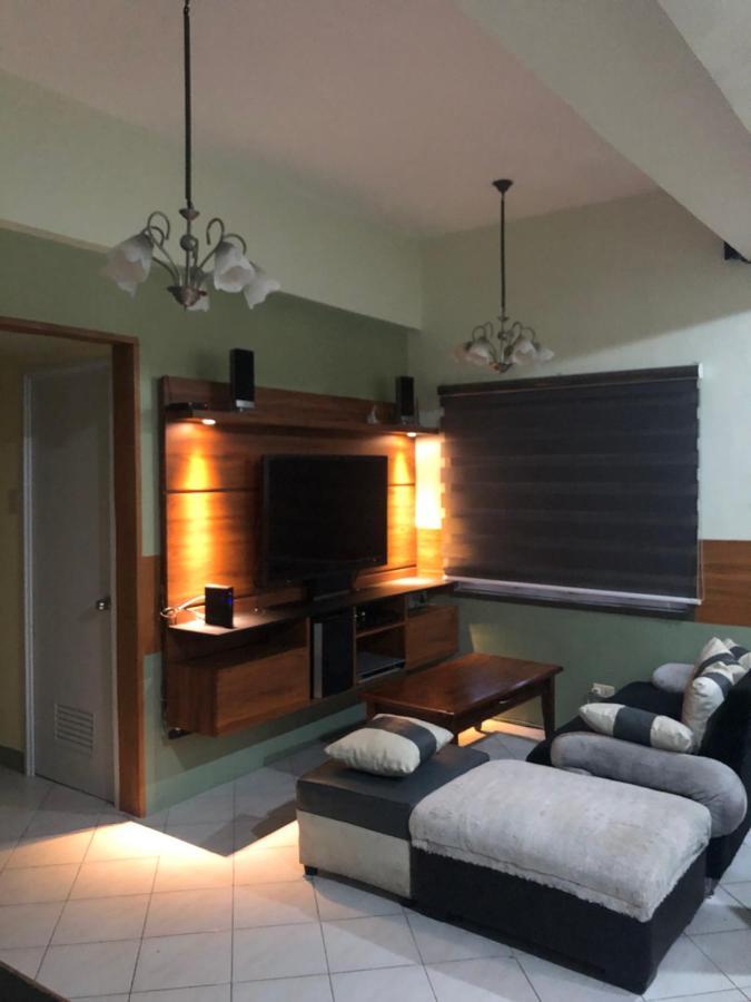 2 Separate Units, 1Br On 23Rd Flr And 3Br Penthouse On 41St Flr In Manila, Near Slec,Us Embassy, Mall And Parks With Excellent View Εξωτερικό φωτογραφία