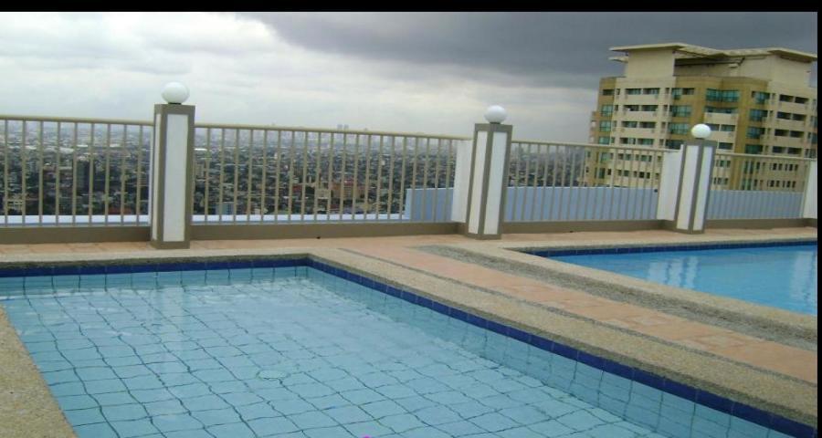 2 Separate Units, 1Br On 23Rd Flr And 3Br Penthouse On 41St Flr In Manila, Near Slec,Us Embassy, Mall And Parks With Excellent View Εξωτερικό φωτογραφία