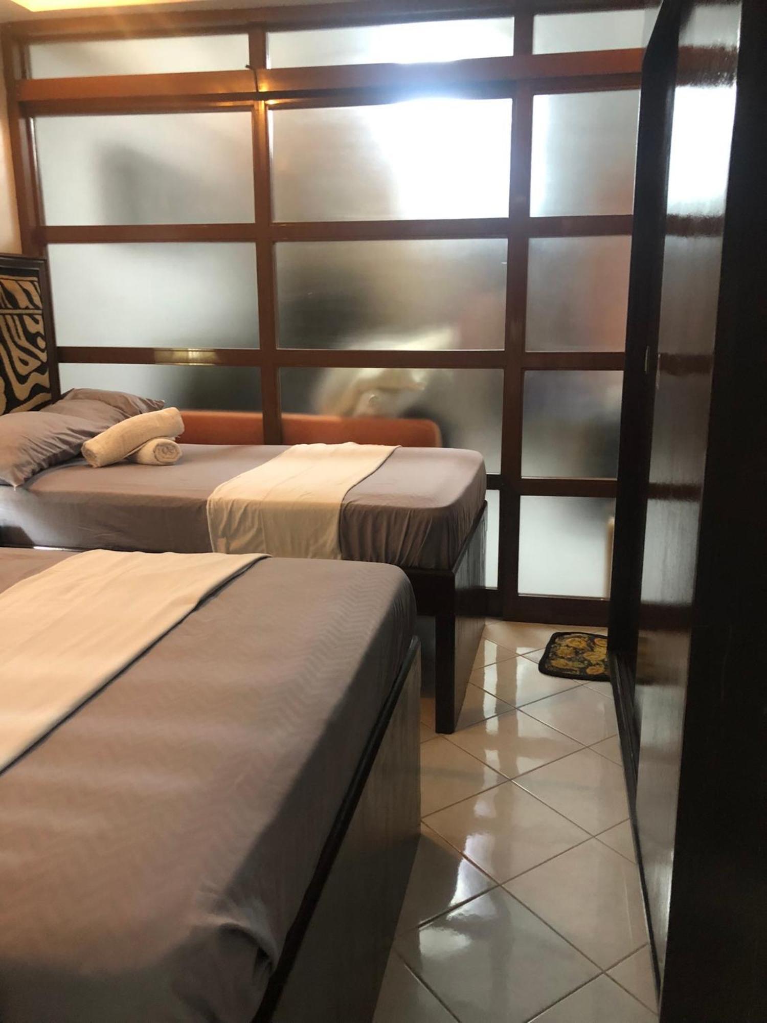 2 Separate Units, 1Br On 23Rd Flr And 3Br Penthouse On 41St Flr In Manila, Near Slec,Us Embassy, Mall And Parks With Excellent View Εξωτερικό φωτογραφία